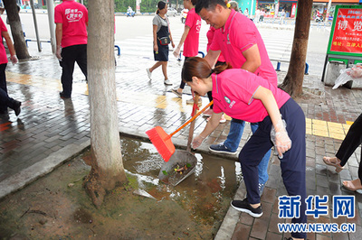 助力创卫，守护健康——江津区妇幼保健院志愿服务在行动