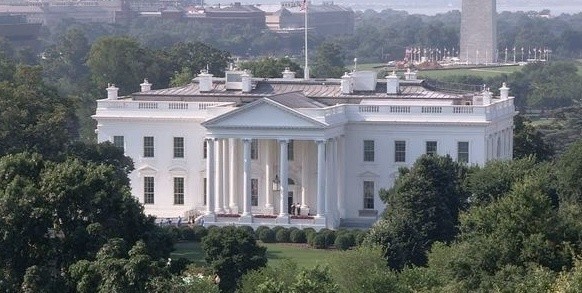 特朗普再签行政令，撤销拜登政府女性生殖保健服务政策